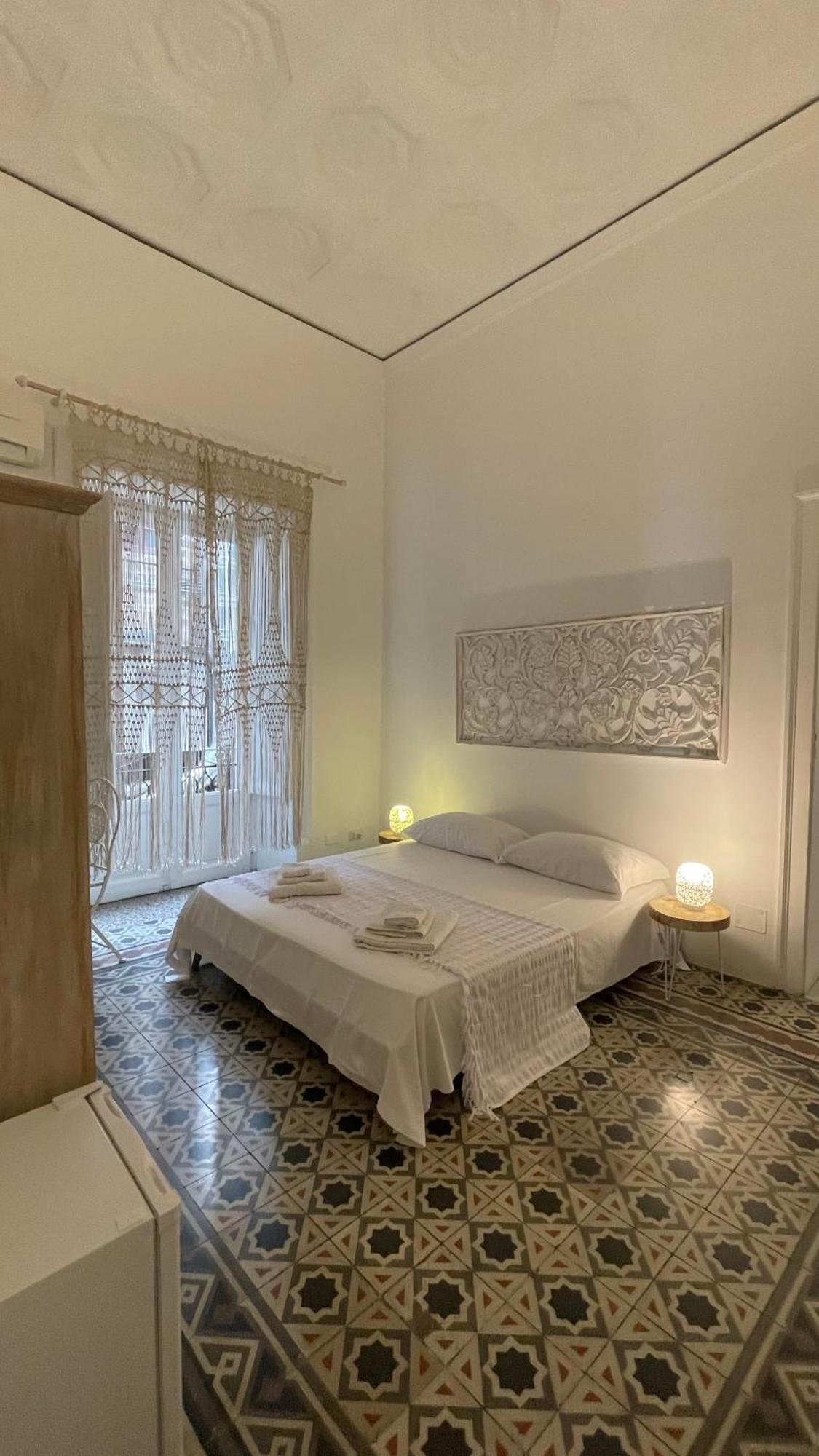 Donnafrancaflorio Hotel ปาแลร์โม ภายนอก รูปภาพ