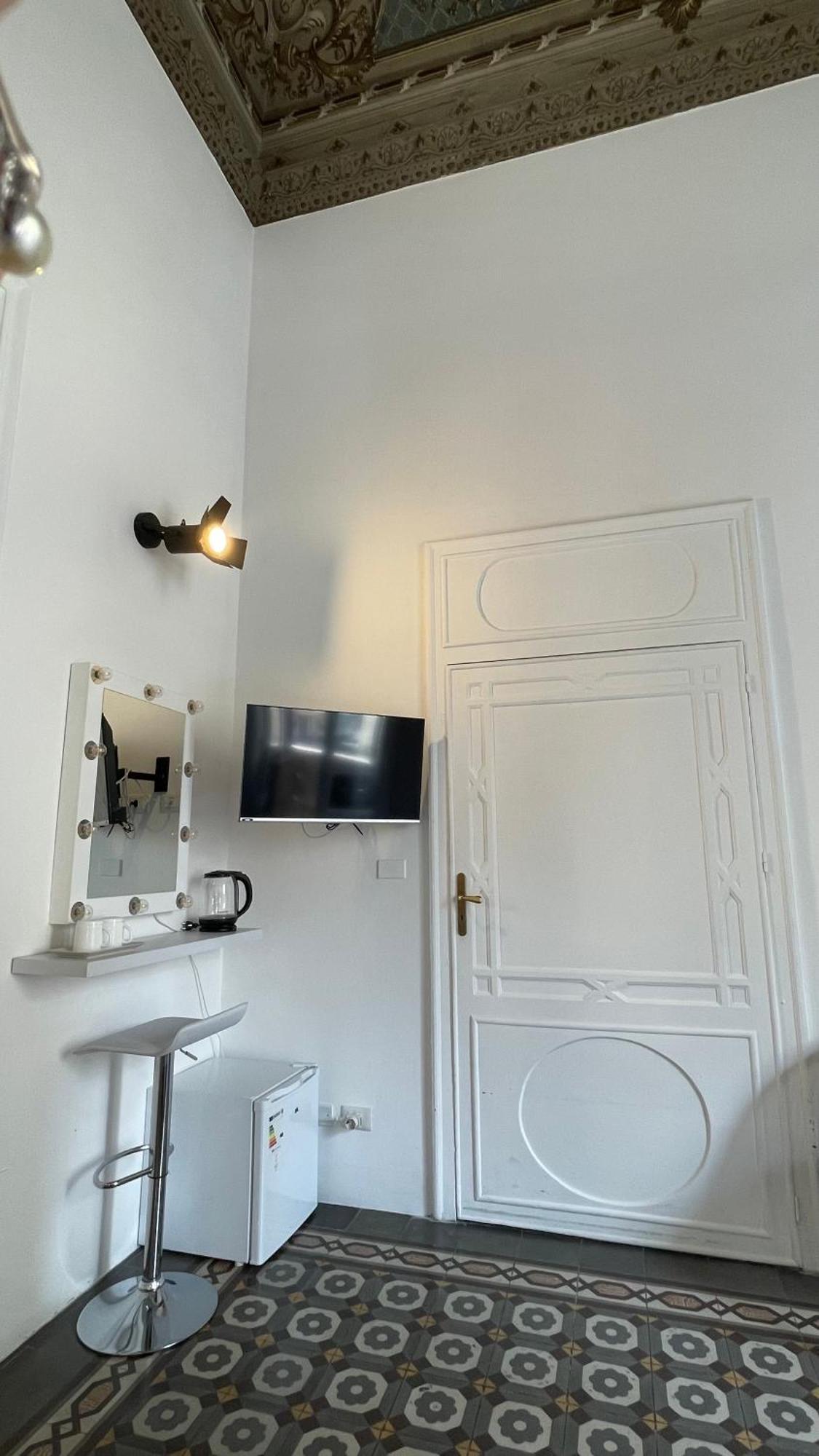 Donnafrancaflorio Hotel ปาแลร์โม ภายนอก รูปภาพ