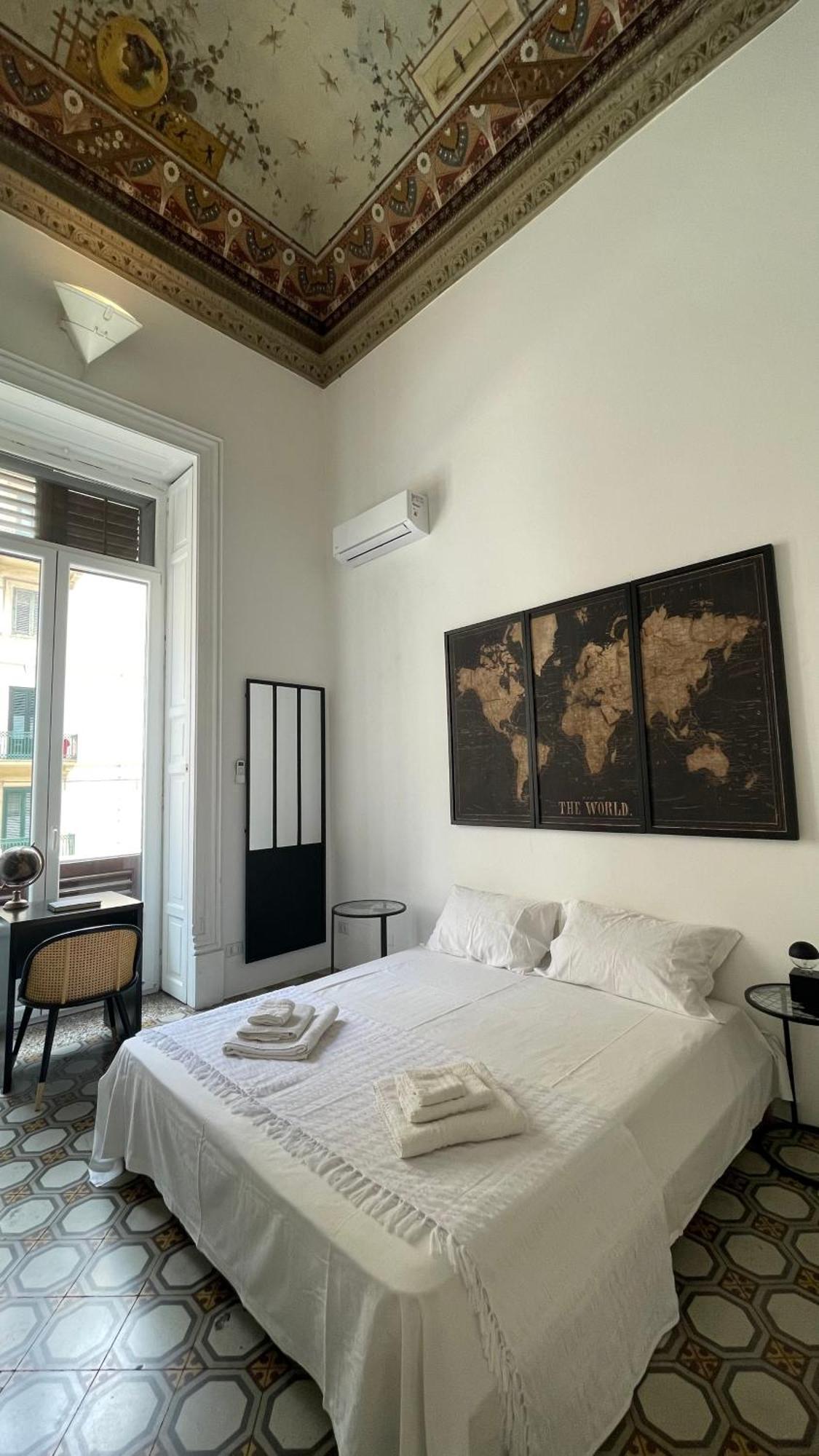Donnafrancaflorio Hotel ปาแลร์โม ภายนอก รูปภาพ
